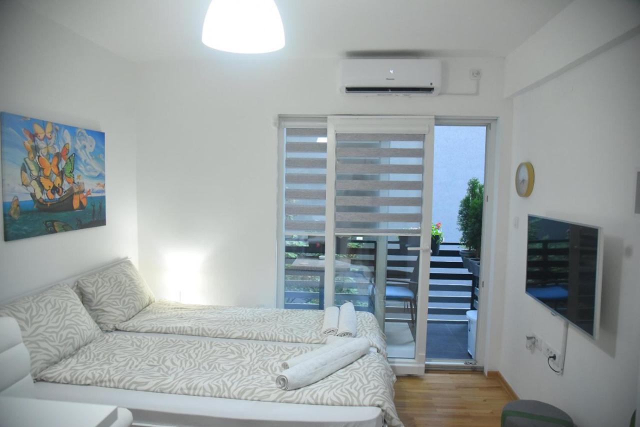 Dekart 2 Apartment Nis Luaran gambar