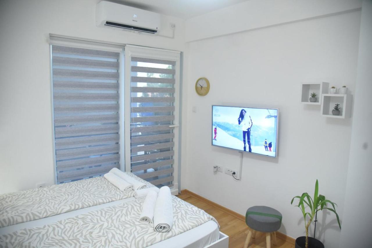 Dekart 2 Apartment Nis Luaran gambar