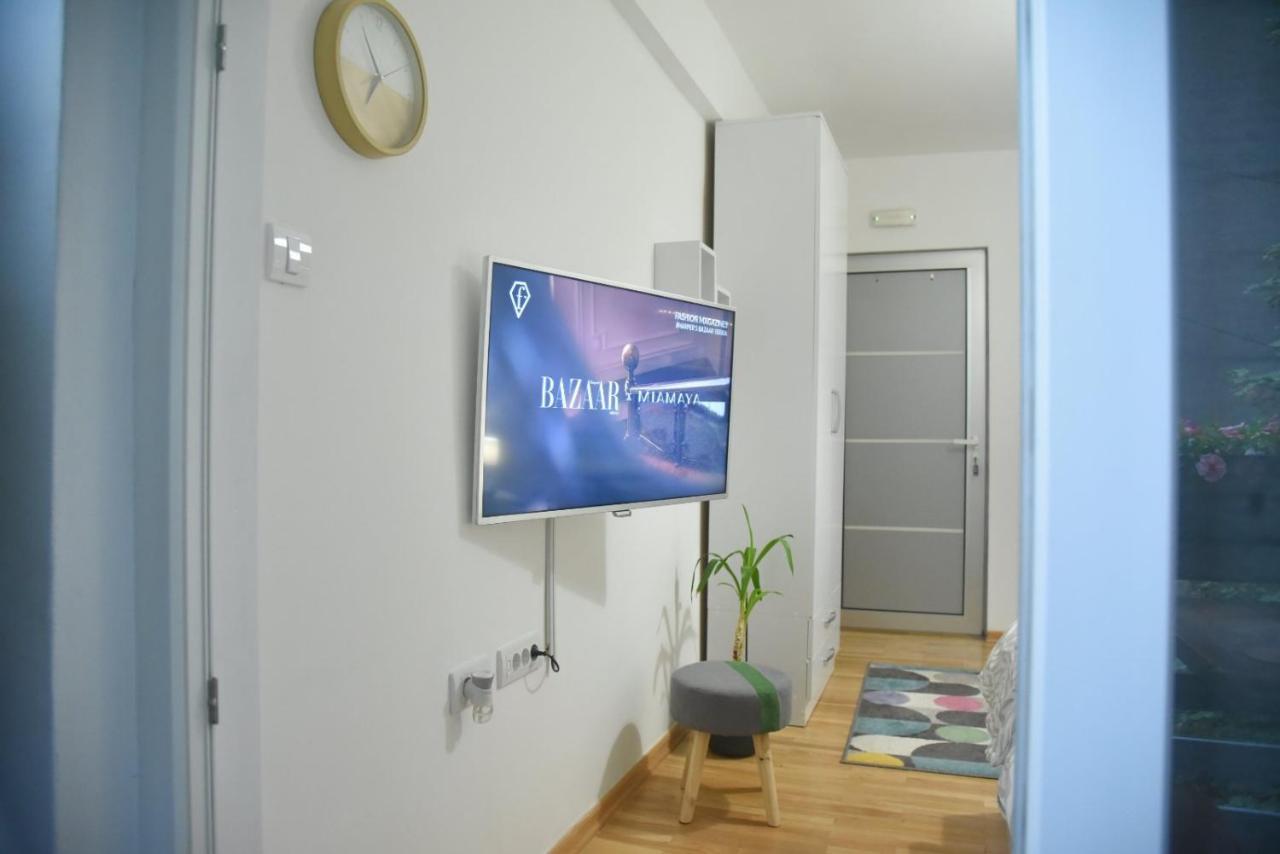 Dekart 2 Apartment Nis Luaran gambar